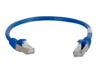 C2G Cat5e Booted Shielded (STP) Network Patch Cable - Cordon de raccordement - RJ-45 (M) pour RJ-45 (M) - 5 m - STP - CAT 5e - Moulé - bleu 83774